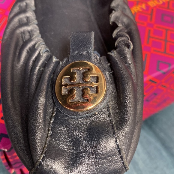 Tory Burch Leather Flats with Patent Tip - Picture 2 of 2